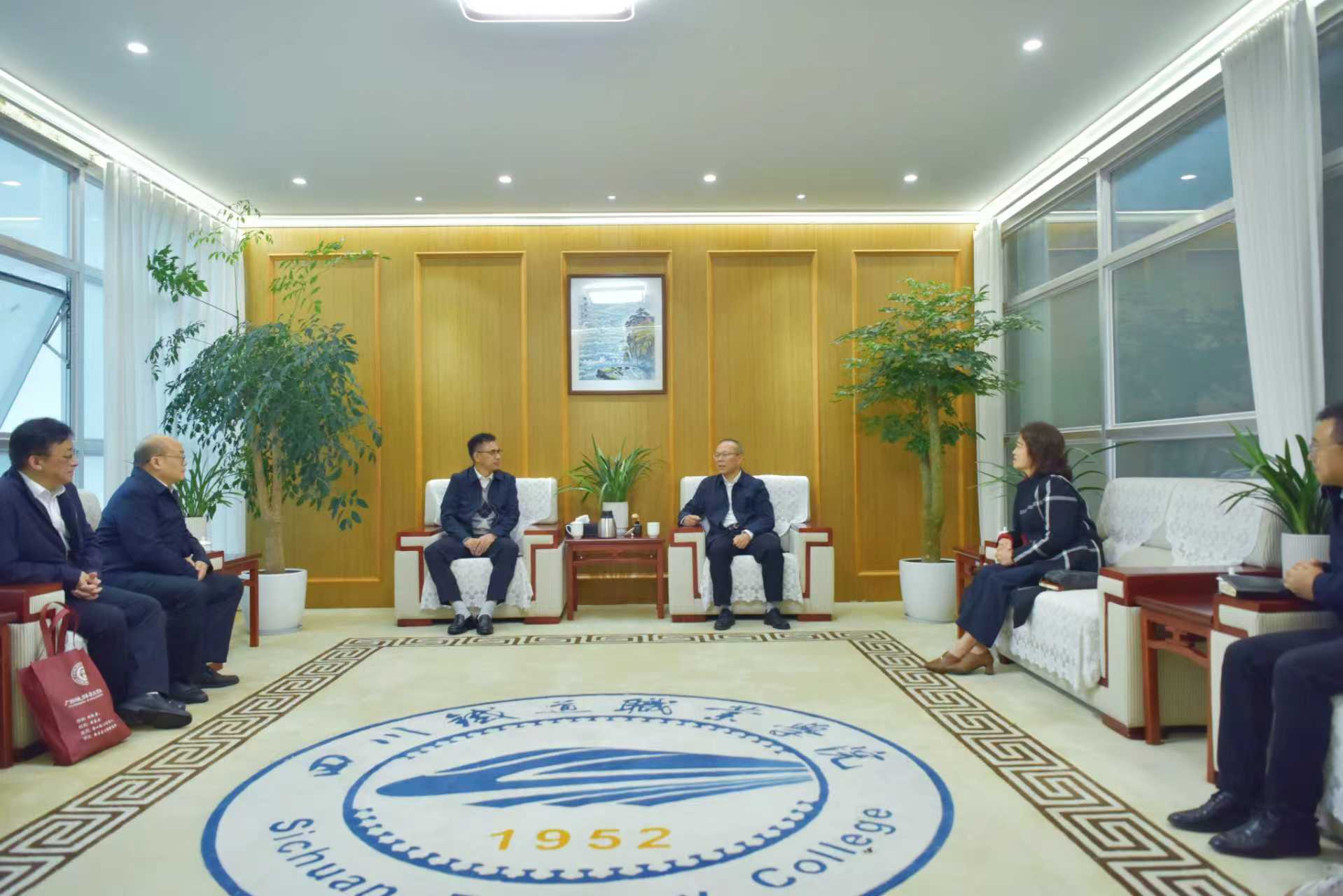 23525d5d5ebf24695dadd855e77ece9b.jpg 23525d5d5ebf24695dadd855e77ece9b.jpg